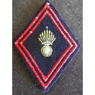 LOSANGE DE BRAS MODÈLE 45 :  cadre de régiment d'infanterie