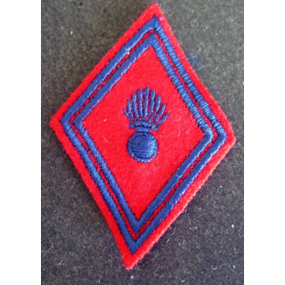 LOSANGE DE BRAS MODÈLE 45 : troupe de régiment d'artillerie
