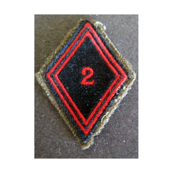 LOSANGE DE BRAS MODÈLE 45 : troupe du 2° Régiment du génie sur tissu vert armé