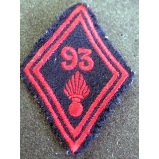 LOSANGE DE BRAS MODÈLE 45 :  troupe du 93° régiment d'infanterie