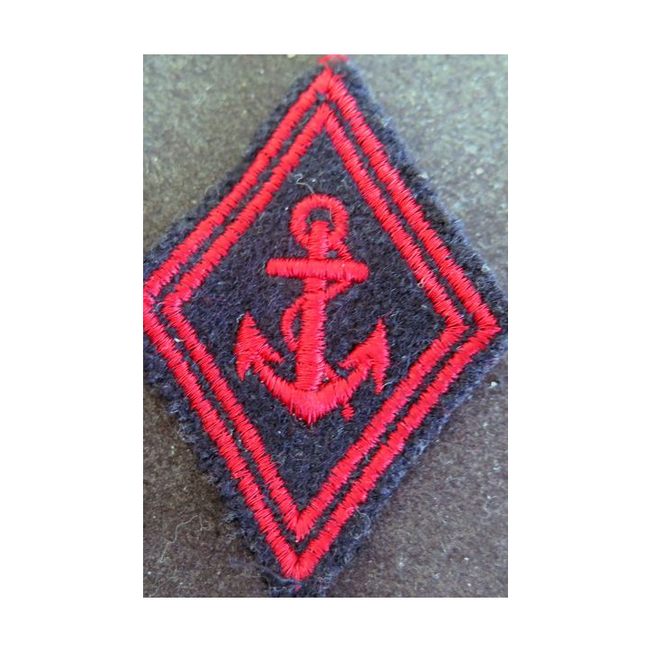 losange de bras modèle 45 : troupes de marine troupe