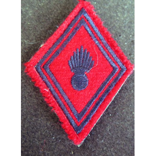 LOSANGE DE BRAS MODÈLE 45 : troupe de régiment d'artillerie