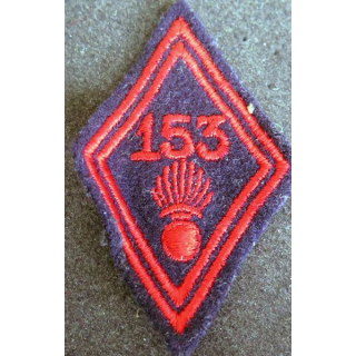 LOSANGE DE BRAS MODÈLE 45 :  troupe du 153° régiment d'infanterie