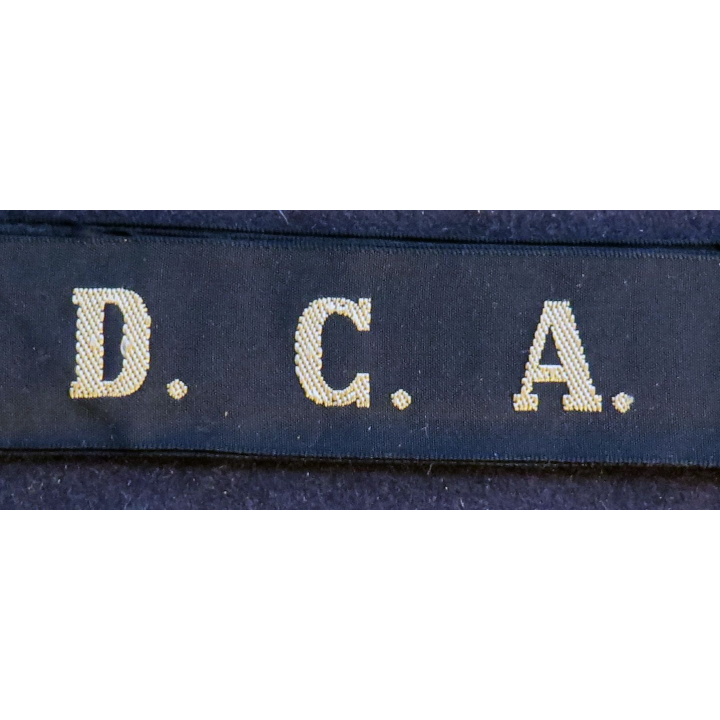 MARINE : bande de bachi de marin "D . C . A." longueur 65 cm fils dorés