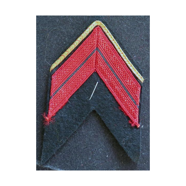 Galon de Caporal ADL sur tissu bleu noir