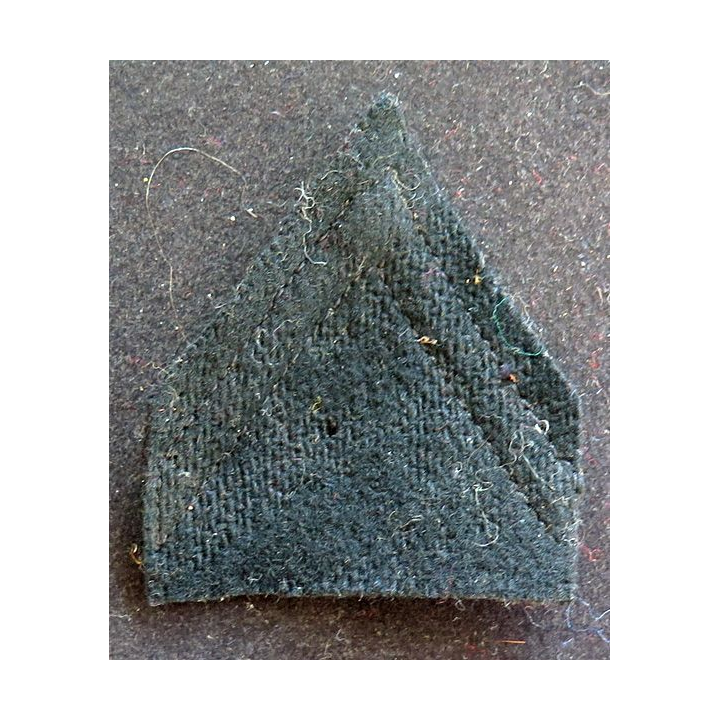Galon de Sergent appelé doré sur tissu noir