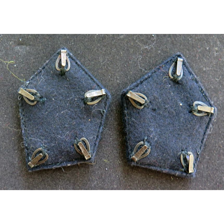 paire de soutache (insigne de col) du 140° régiment d'infanterie en cannetille