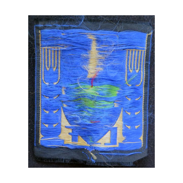CJF : insigne général des chantiers de jeunesse tissé fond bleu