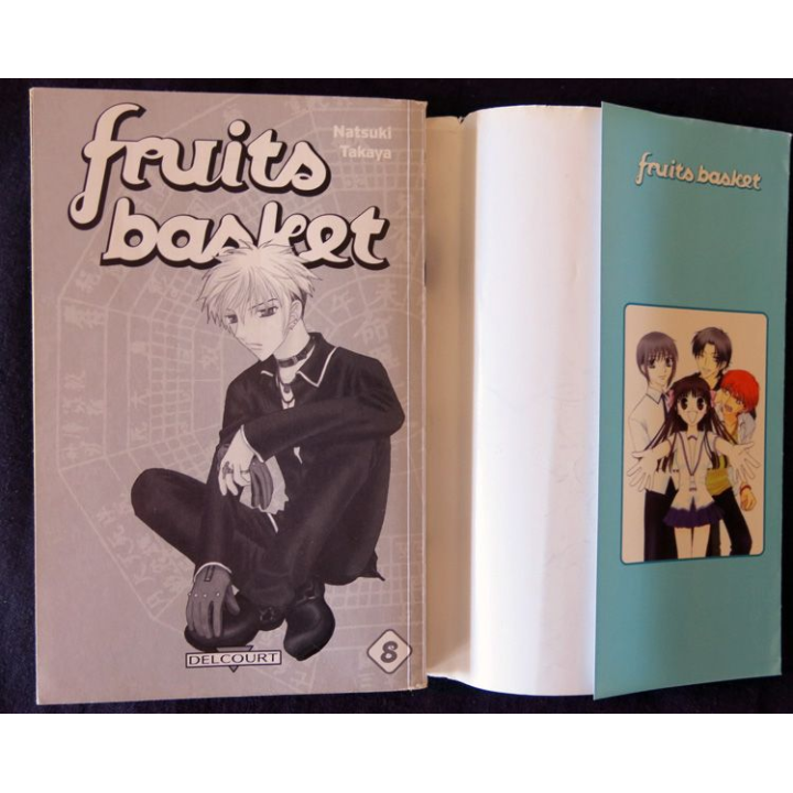 Manga Fruits Basket Vol.8 de Natsuki Takaya aux Editions Delcour