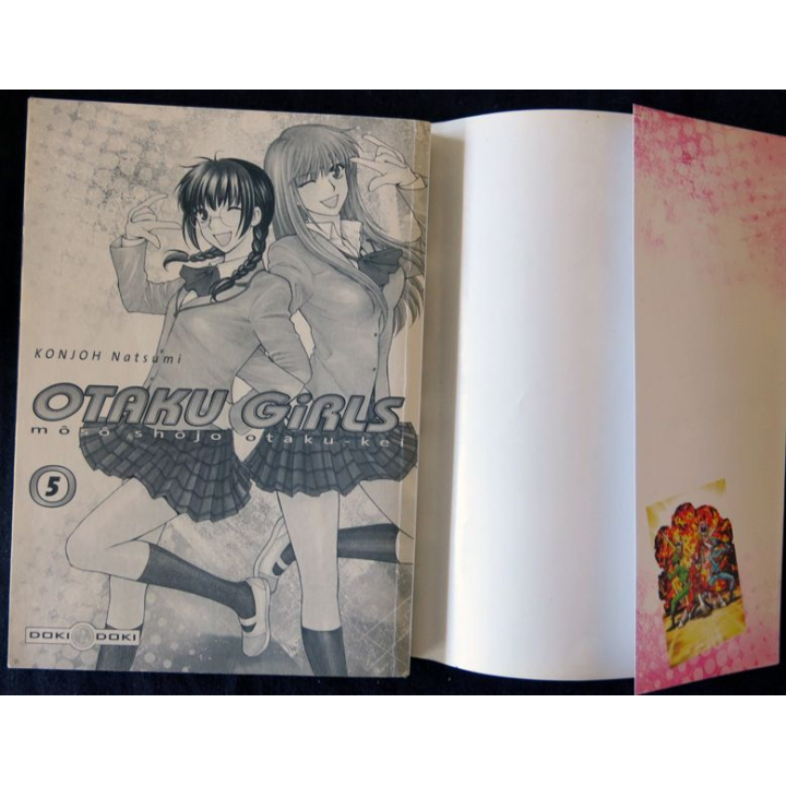 Manga Otaku Girls Vol. 5 de Konjoh Natsumi aux Editions Doki-Doki