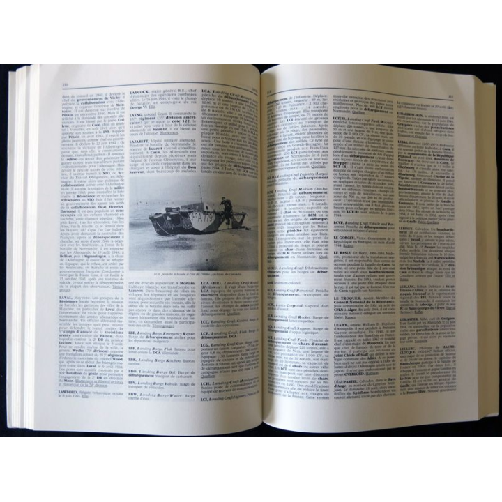 Le dictionnaire de la libération du Nord-Ouest de la France de Geneviève Le Cacheux - Jean Quellien aux Editions Charles Corlet