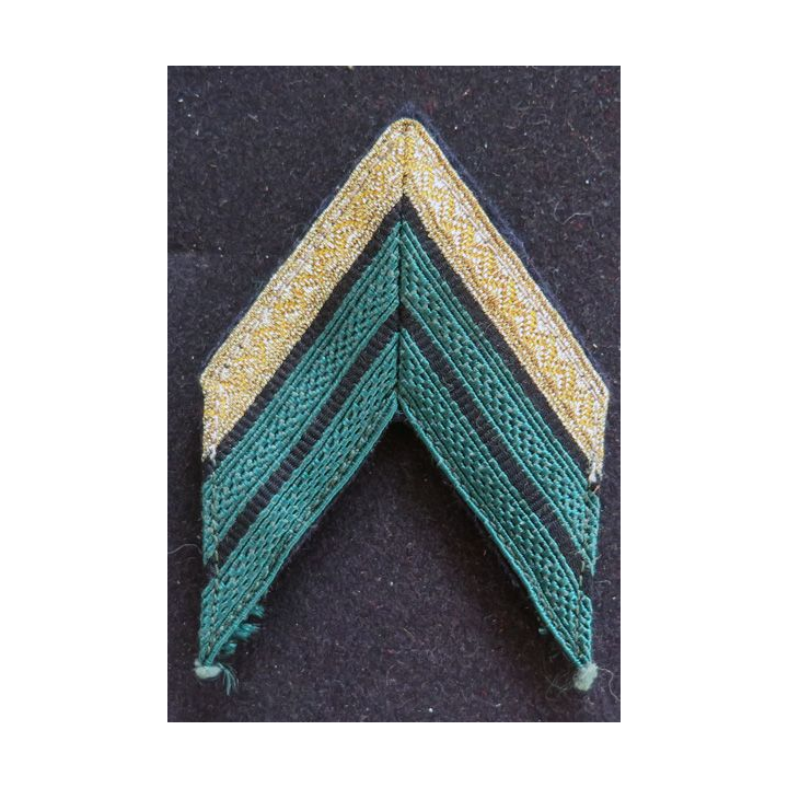 Galon de Caporal chef de la légion avec crochets