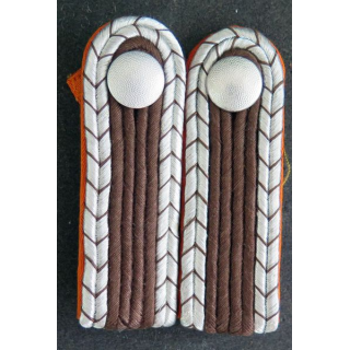 ALLEMAGNE : paire d'épaulette de tenue de Gendarme (de la 2° Guerre mondiale