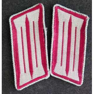 ALLEMAGNE : paire de col de sous officier de pompiers de la 2° guerre mondiale