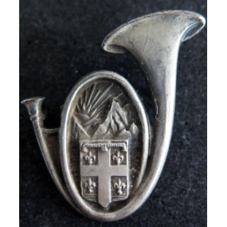 2° 1/2 BCA, 144° RI, 21° BI  : insigne métallique de la 2° demi brigade de chasseurs alpins de fabrication Drago Béranger 