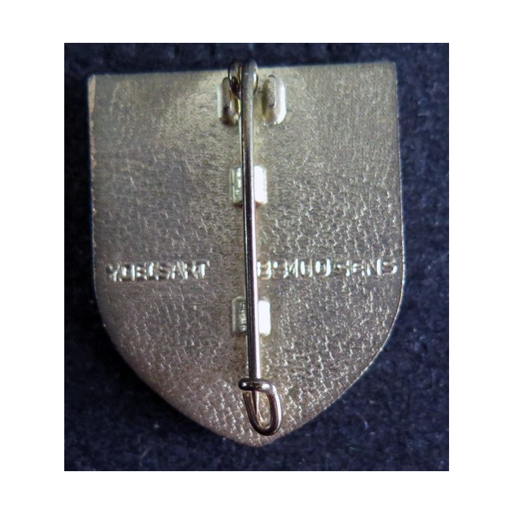GTT 813 : insigne métallique du 813° groupe de transmissions tactiques Fribourg Delsart