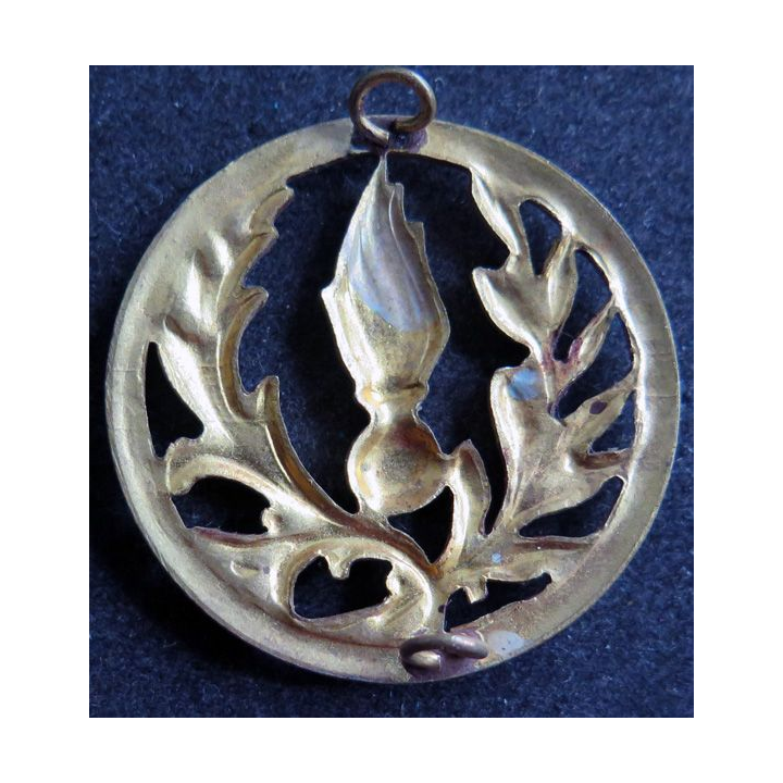 insigne de béret du commissariat doré sans fabricant