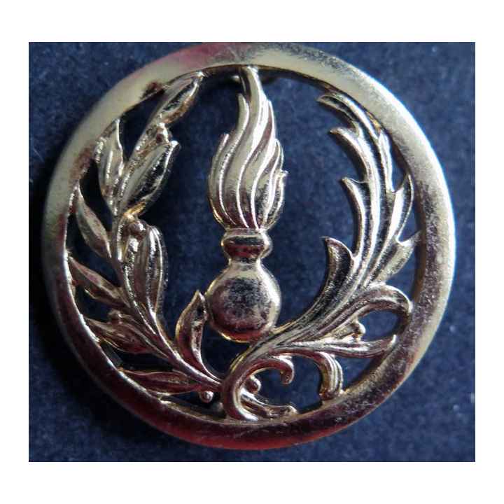 insigne de béret du commissariat doré fabrication Drago