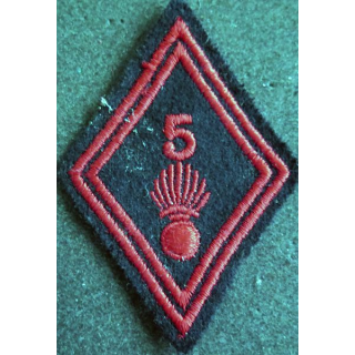 losange de bras modèle 45 :  5° régiment d'infanterie troupe