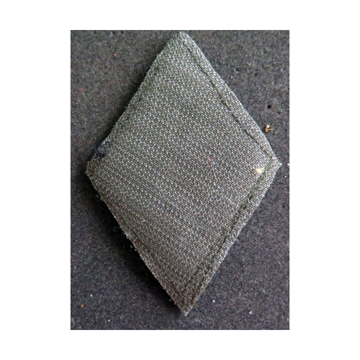 losange de bras modèle 45 :  51° régiment d'infanterie troupe sur scratch