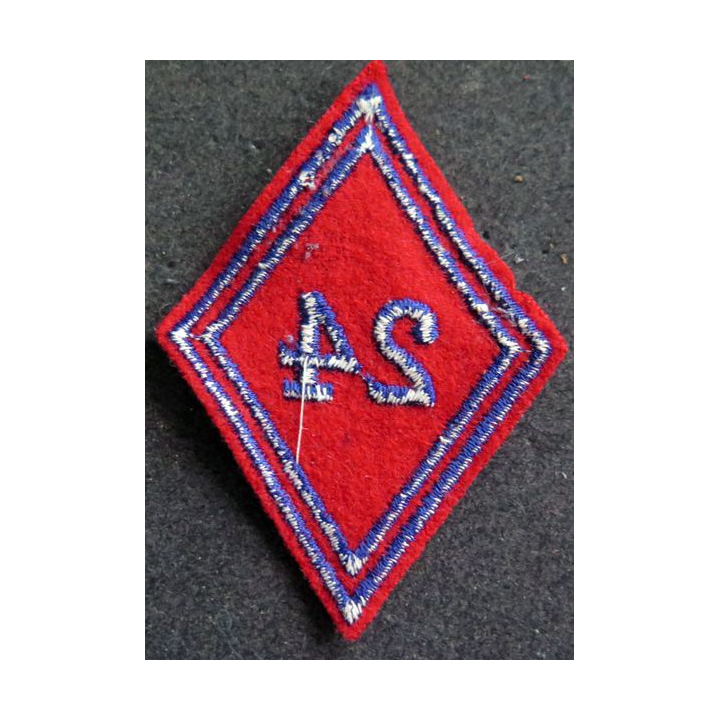 LOSANGE DE BRAS MODÈLE 45 : Ecusson troupe du 24° régiment d'artillerie