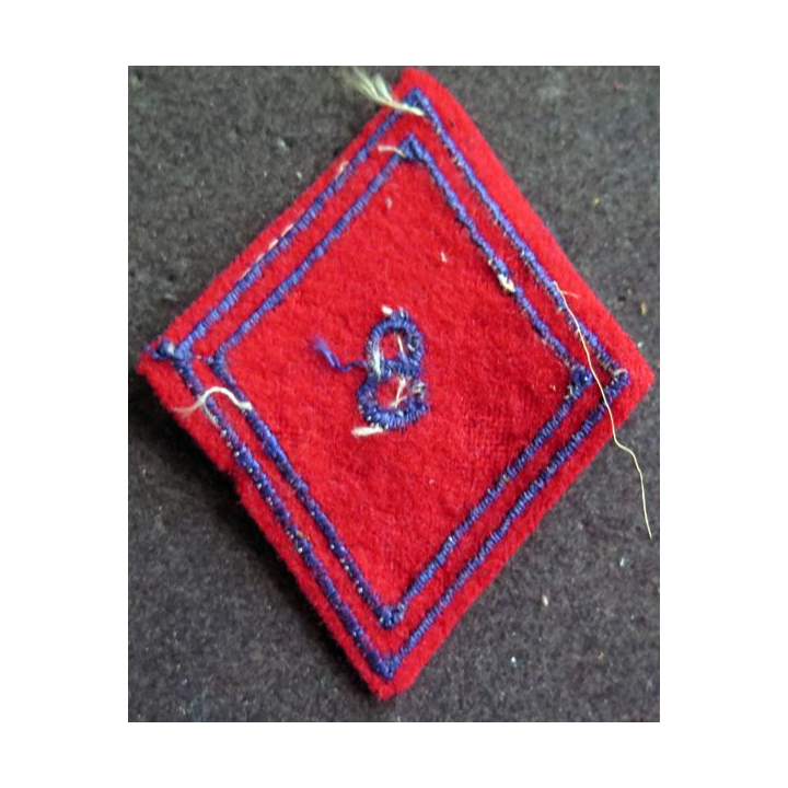 LOSANGE DE BRAS MODÈLE 45 : Ecusson troupe du 8° régiment d'artillerie