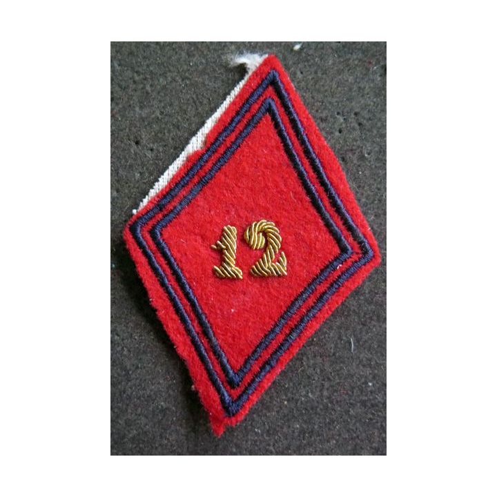 LOSANGE DE BRAS MODÈLE 45 : Ecusson cadre 12° régiment d'artillerie en cannetille