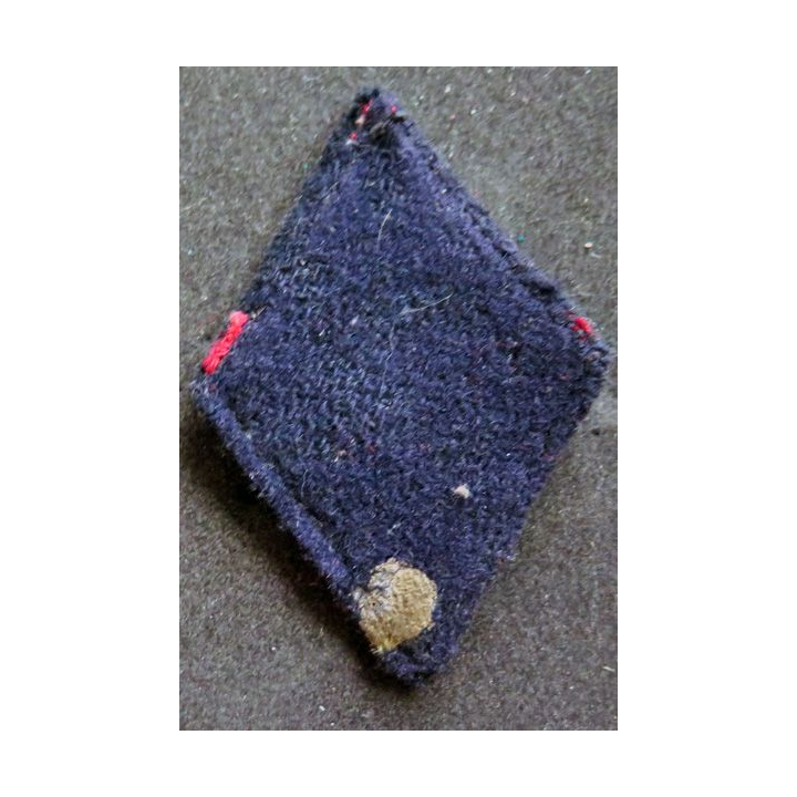 LOSANGE DE BRAS MODÈLE 45 :  régiment d'infanterie troupe doublé sur tissu bleu noir