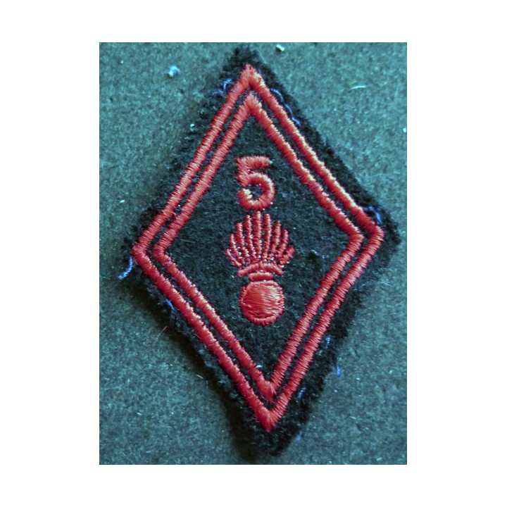 LOSANGE DE BRAS MODÈLE 45 : 5° Régiment d'infanterie troupe
