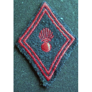 LOSANGE DE BRAS MODÈLE 45 :  régiment d'infanterie troupe 
