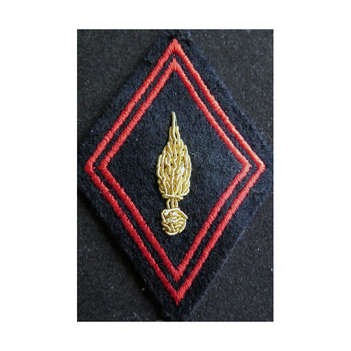 LOSANGE DE BRAS MODÈLE 45 : Régiment d'infanterie cadre en cannetille