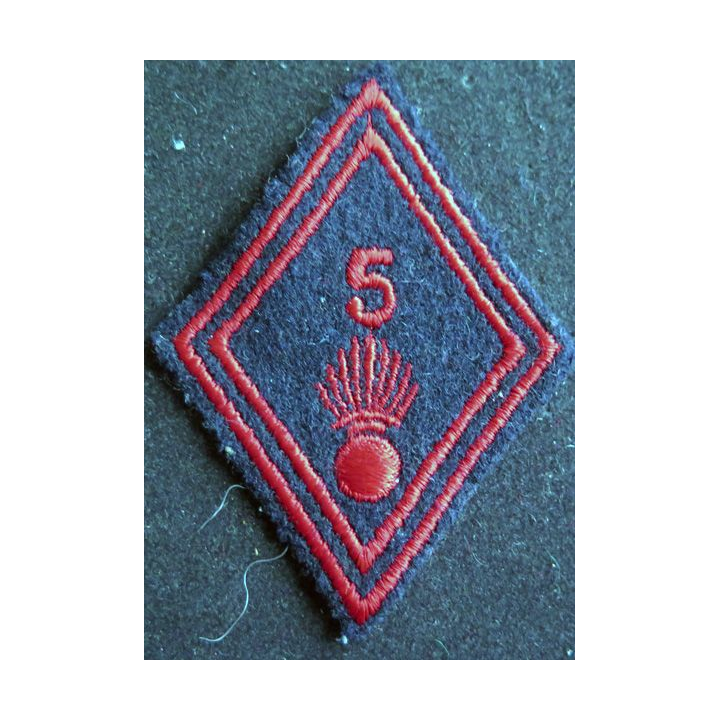 LOSANGE DE BRAS MODÈLE 45 : 5° Régiment d'infanterie troupe
