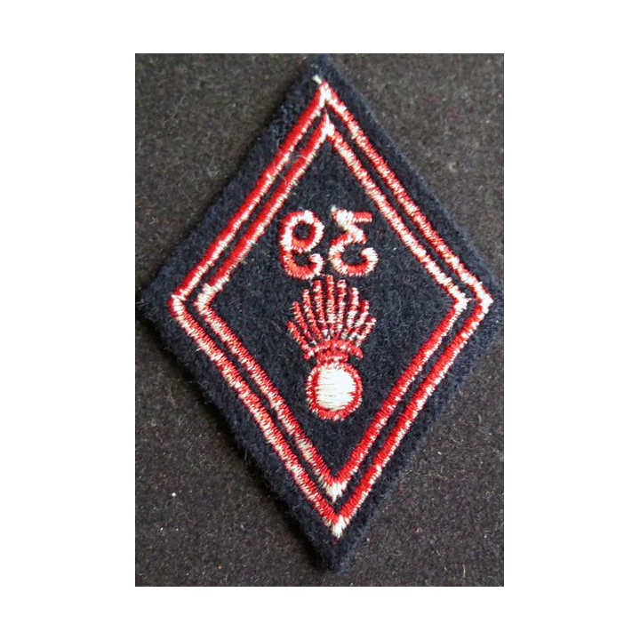 LOSANGE DE BRAS MODÈLE 45 : 39° Régiment d'infanterie troupe