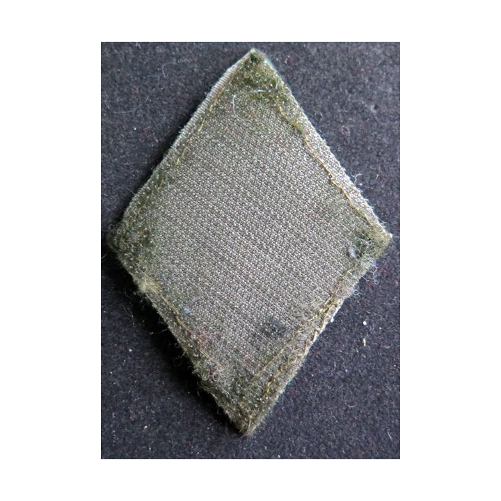 LOSANGE DE BRAS MODÈLE 45 : service du matériel troupe avec velcro fond gris vert