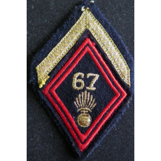 LOSANGE DE BRAS MODÈLE 45 : sergent du 67° régiment d'infanterie