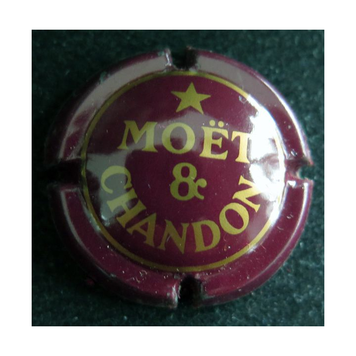 Capsule Muselet de bouteille de champagne MOET ET CHANDON n° 155 Bordeaux et Or