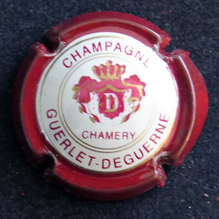 Capsule Muselet de bouteille de champagne GUERLET-DEGUERNE n° 9 contour Bordeaux