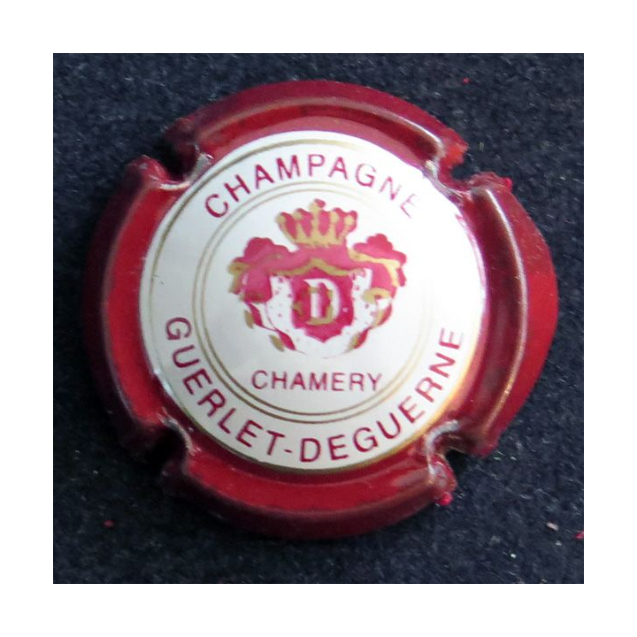 Capsule Muselet de bouteille de champagne GUERLET-DEGUERNE n° 9 contour Bordeaux