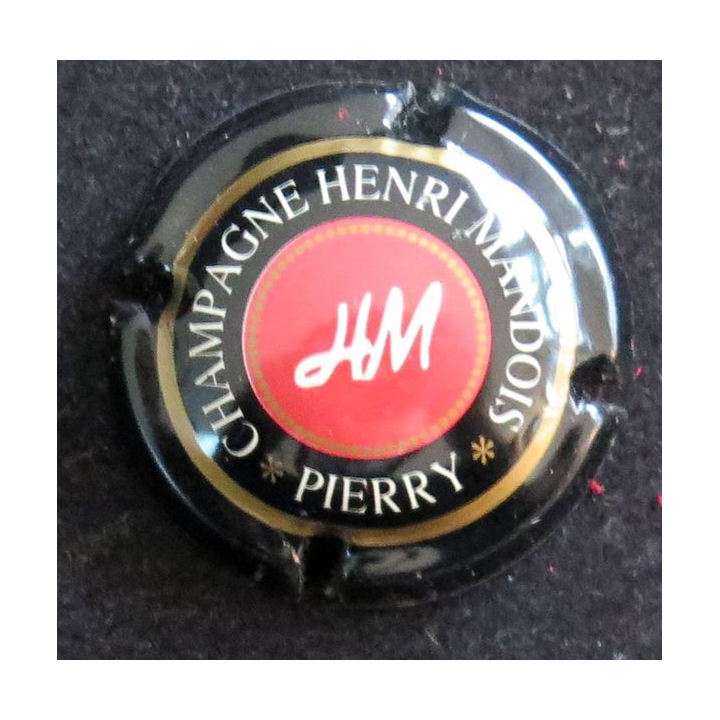 Capsule Muselet de bouteille de champagne MANDOIS Henri n° 0  centre Bordeaux et Or vif