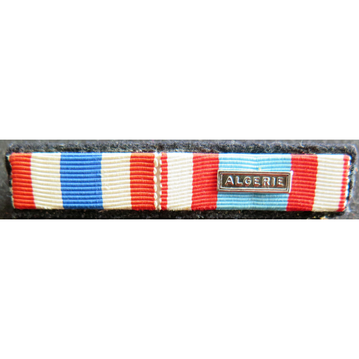 Barrette de 2 décorations françaises police et commémorative Algérie