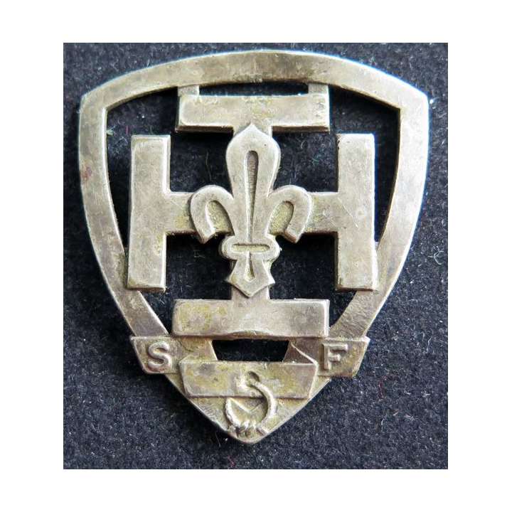 Vieil insigne métallique Scout de France