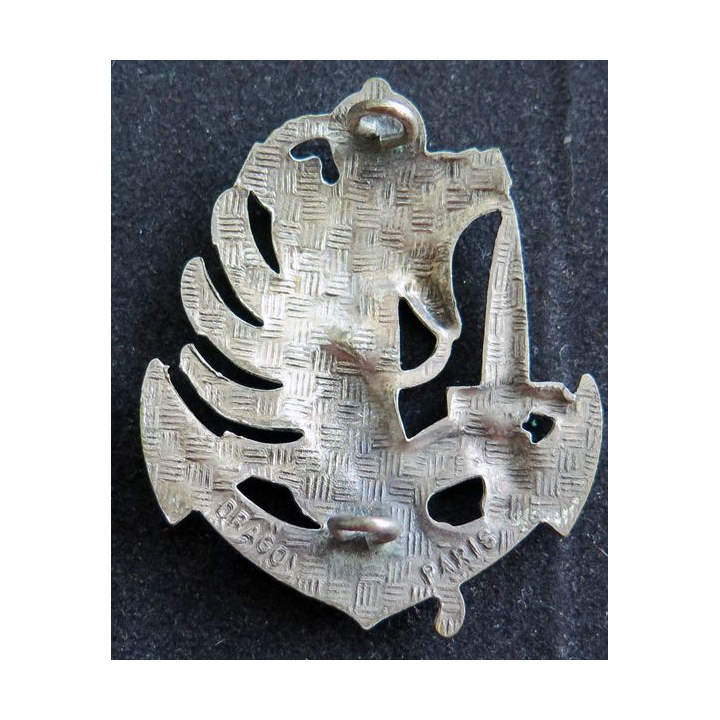 LÉGION : insigne de béret de la légion étrangère de fabrication Drago Romainville G. 1772