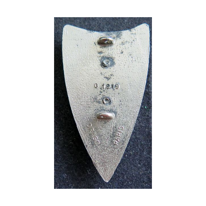 1-11° RC : insigne métallique du CIABC  1-11° régiment de cuirassiers de fabrication Drago Paris G. 1919