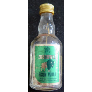 Mignonette de Bison Vodka Zubrowka 5 cl 40° (avec une part des anges évaporée)