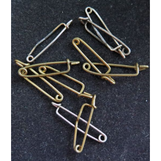 MILITARIA : lot de 10 épingles en laiton de dimensions diverses max 3 cm