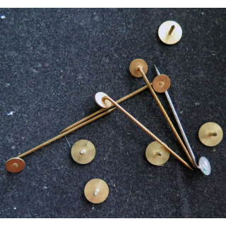 MILITARIA : lot divers d'épinglettes de boutonnières de col