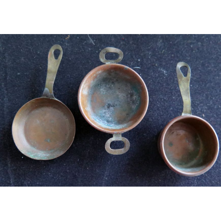 Ensemble de 3 petites casserole et poêle et faitout pour dinette enfant en cuivre