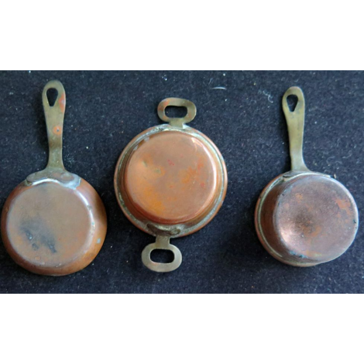 Ensemble de 3 petites casserole et poêle et faitout pour dinette enfant en cuivre