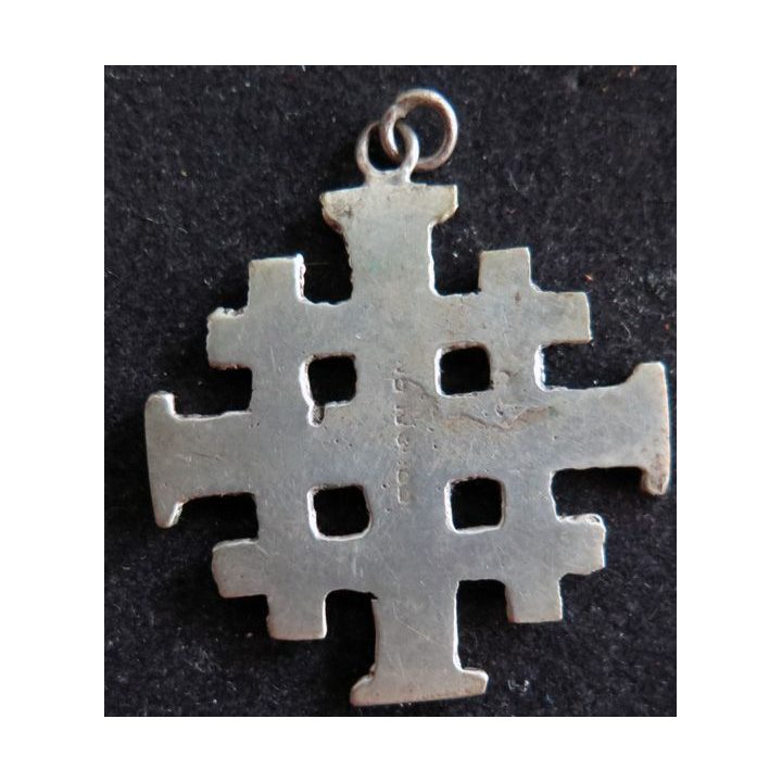 Croix de Jérusalem en métal argenté ou en argent ? 3,3 x 3,3 cm