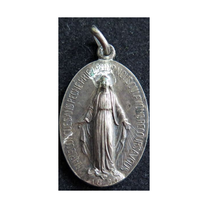 médaille religieuse en métal argenté de Marie conçue sans péché de hauteur 3,8 cm